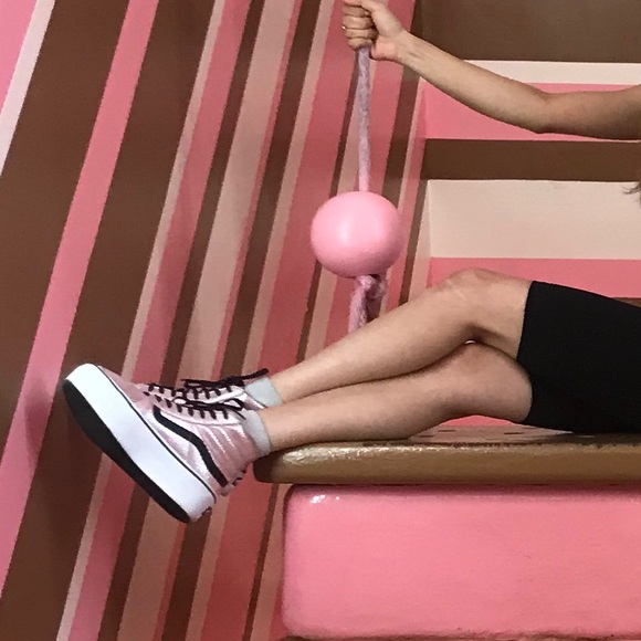 Pink high top platform VANS size 6 women’s - Picture 2 of 9